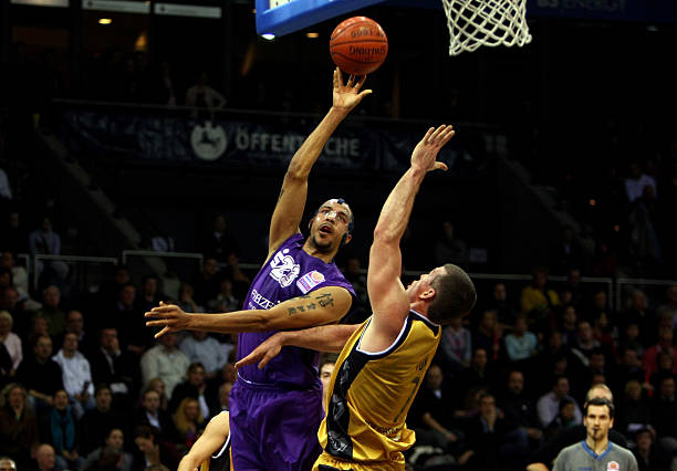 而追赶者压 而追赶者压